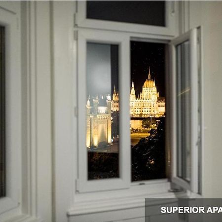 Bpr Agathe Elegant Suite With Parliament View بودابست المظهر الخارجي الصورة